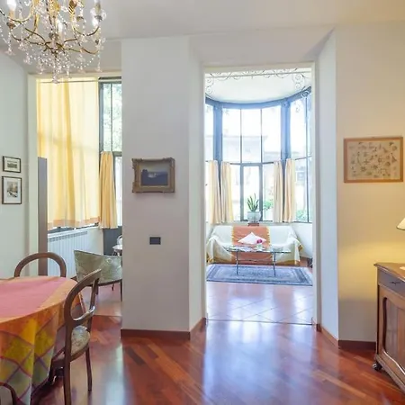 Liberty Veranda W/ Pvt Parking & Garden. Tram Stop Appartamento Firenze