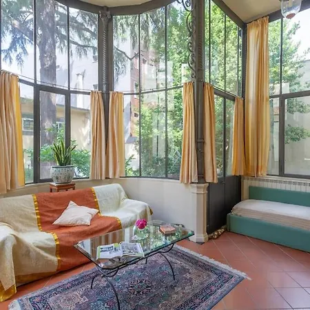 Liberty Veranda W/ Pvt Parking & Garden. Tram Stop Firenze